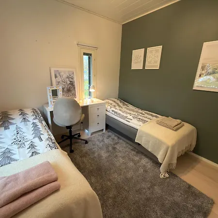 Nordic Style - 100m2 Quality Near Santa Claus Village, 3bdr, Wi-fi, Parking, Sauna