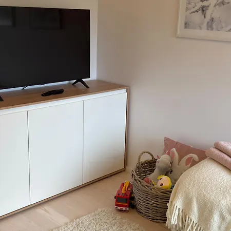 Nordic Style - 100m2 Quality Near Santa Claus Village, 3bdr, Wi-fi, Parking, Sauna Villa Rovaniemi