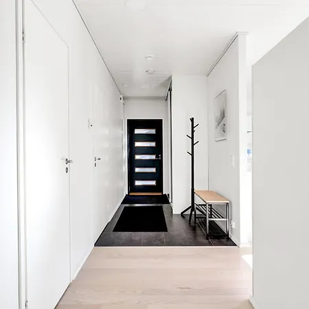 Nordic Style - 100m2 Quality Near Santa Claus Village, 3bdr, Wi-fi, Parking, Sauna
