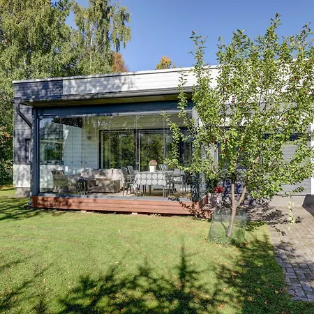 Nordic Style - 100m2 Quality Near Santa Claus Village, 3bdr, Wi-fi, Parking, Sauna Villa Rovaniemi